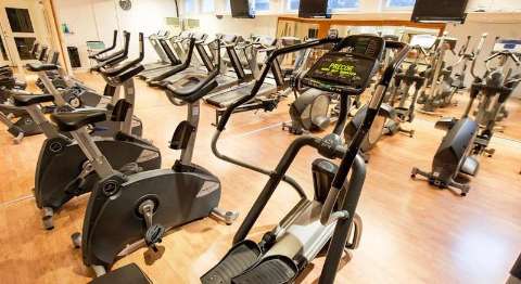 Deportes y Entretenimiento