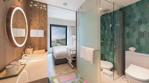 Guest room