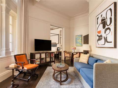 Guest room