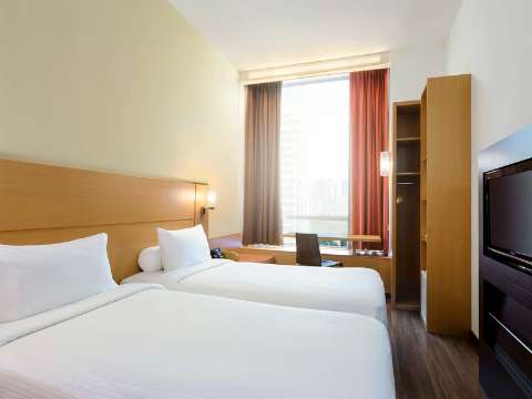 Accommodation - ibis Singapore Novena - Guest room - SINGAPORE