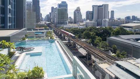 Accommodation - Mode Sathorn Hotel - Pool view - Bangkok