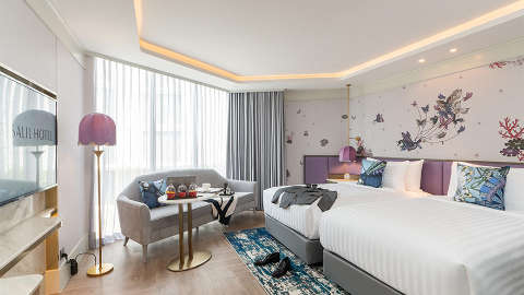 Guest room