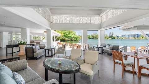 Bar/Lounge