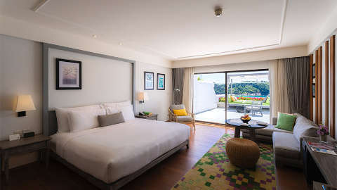 Guest room