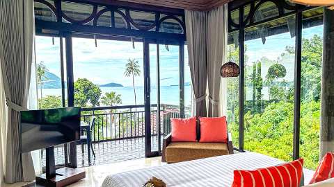 Guest room