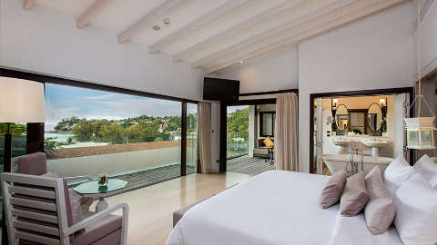 Guest room