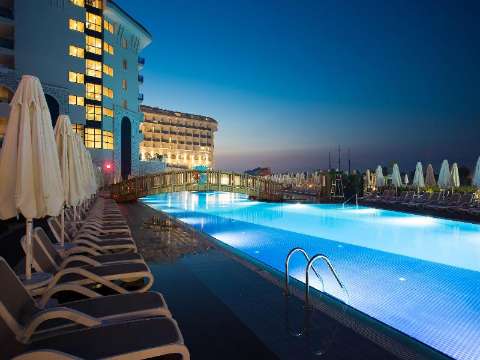 Pernottamento - Water Side Resort & Spa - Hotel - SIDE