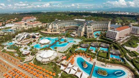 Alojamiento - Kaya Palazzo Golf Resort - Vista exterior - Antalya