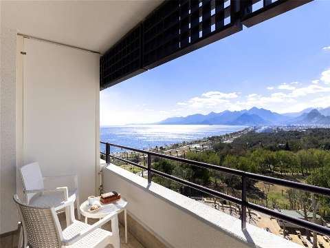 The Land Of Legends Access