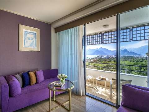 The Land Of Legends Access