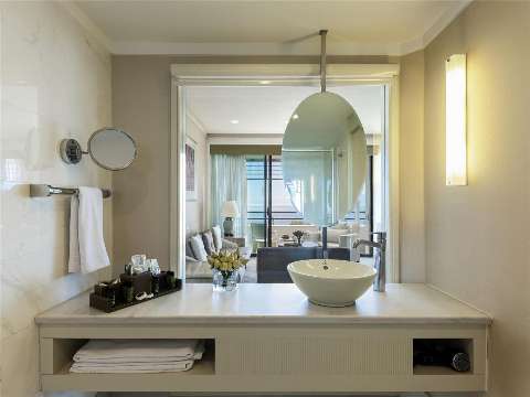 The Land Of Legends Access