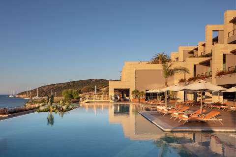 Accommodation - Caresse a Luxury Collection Resort and Spa Bodrum - Pool view - Bodrum