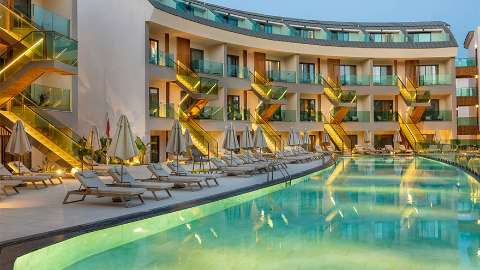 Accommodation - Liberty Signa - Pool view - Dalaman