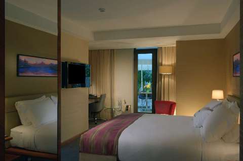 Accommodation - DoubleTree by Hilton Istanbul - Old Town - Guest room - Istanbul