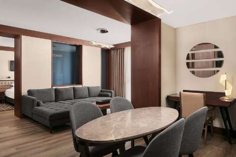 Accommodation - Sheraton Istanbul City Center  - Guest room - Istanbul
