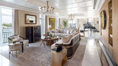 Guest room