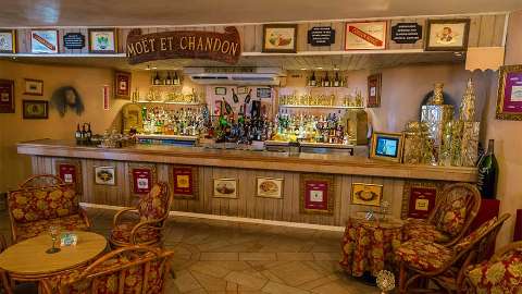 Bar/Lounge