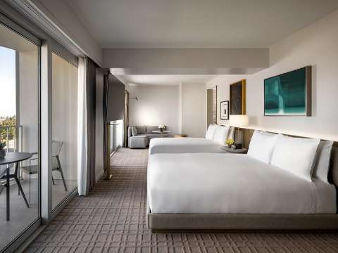 Guest room