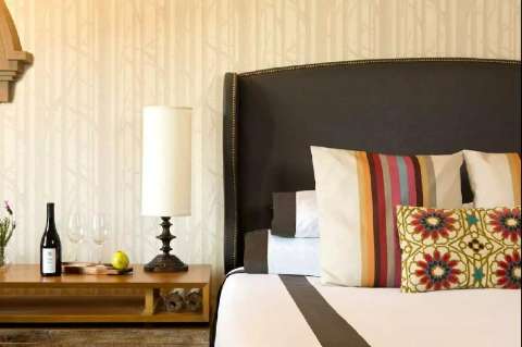 Accommodation - River Terrace Inn, A Noble House Hotel - Guest room - NAPA