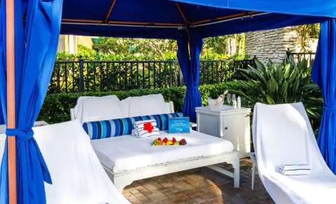 Accommodation - Naples Bay Resort and Cottages - Hotel - Naples