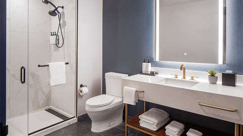Guest room