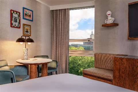 Accommodation - The Royal Sonesta Boston - Guest room - Cambridge