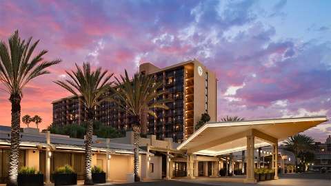 Accommodation - Sheraton Park Hotel At The Anaheim Resort - Exterior view