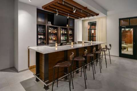 Bar/Lounge