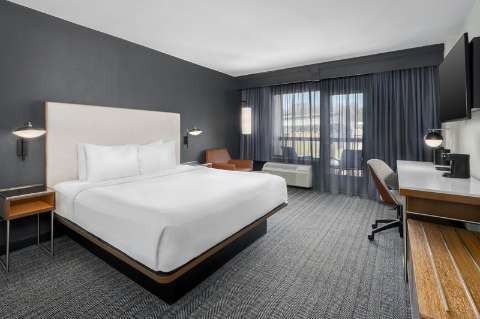 Accommodation - Courtyard Chattanooga Downtown - Guest room - Chattanooga