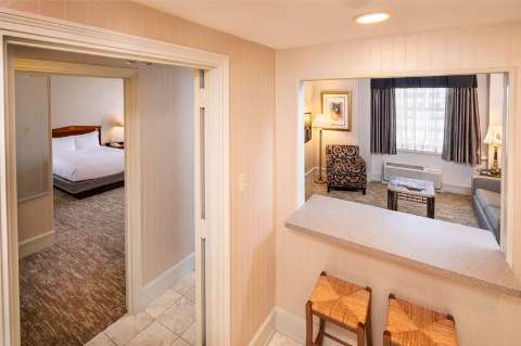 Accommodation - Hilton Cincinnati Netherland Plaza - Guest room - CINCINNATI