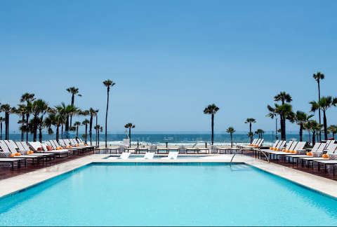 Unterkunft - Pasea Hotel and Spa - Ansicht der Pool - Huntington Beach