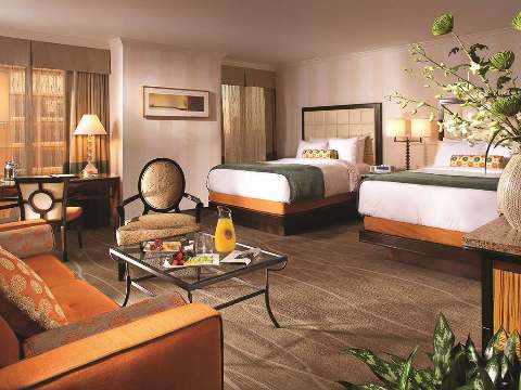 Accommodation - Fairmont Dallas - Guest room - Downtown Dallas
