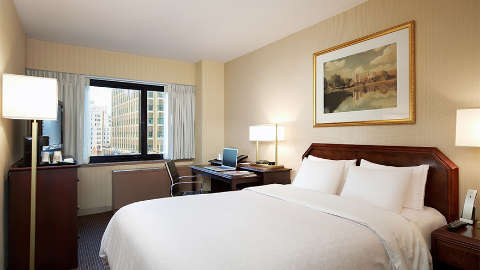 Accommodation - THE MANHATTAN AT TIMES SQUARE HOTEL - Guest room - New York