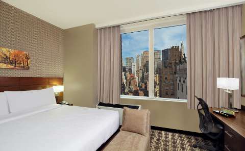 Accommodation - Hilton Garden Inn New York/Midtown Park Ave - Guest room - New York