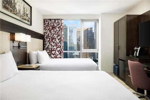 Accommodation - Hilton Garden Inn New York/Times Square Central - Guest room - New York