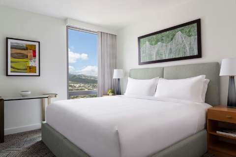 Carlton Residences, Waikiki Beach