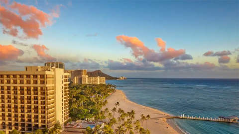 CLOSED: Lanikai Juice - Hilton Hawaiian Village - Honolulu Hawaii