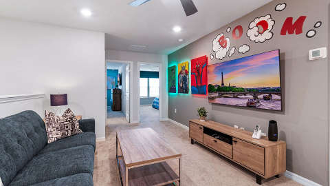 Accommodation - Windsor Island Resort Townhomes - Guest room