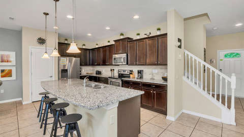Accommodation - Windsor at Westside Townhomes - Miscellaneous