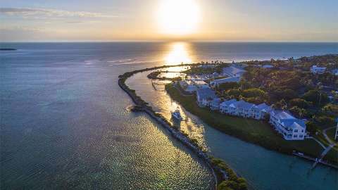 Accommodation - Hawks Cay Resort - Exterior view
