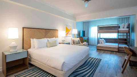 Accommodation - Hawks Cay Resort - Guest room