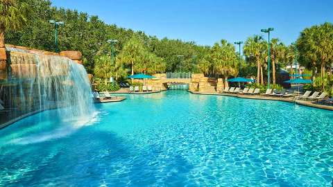 Accommodation - Walt Disney World Swan Reserve - Pool view - Orlando