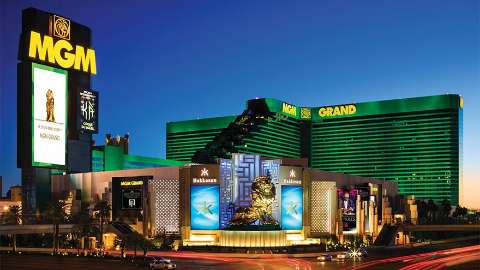 Accommodation - MGM Grand Hotel and Casino - Exterior view - Las Vegas