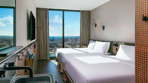 Guest room
