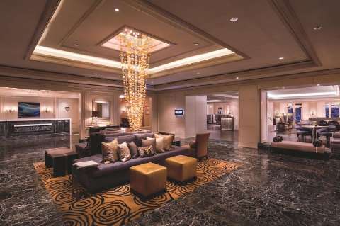 Carlton Marina Del Rey