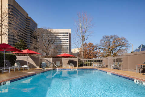 Accommodation - Crowne Plaza MEMPHIS DOWNTOWN - Pool view - Memphis