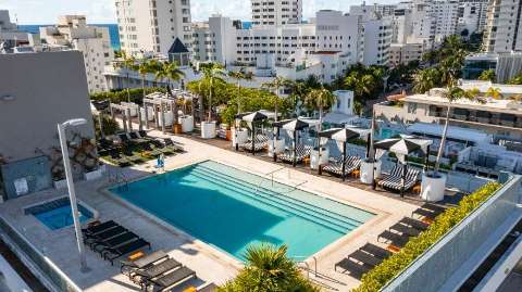 Unterkunft - Liberty Park Hotel - Ansicht der Pool - Miami