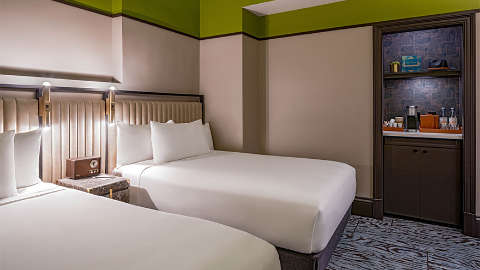 Guest room
