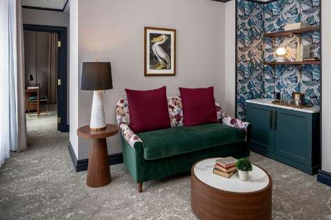 Guest room