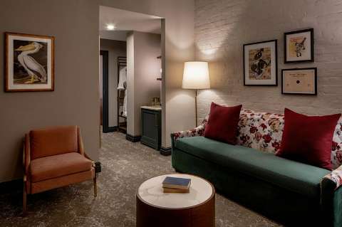 Guest room